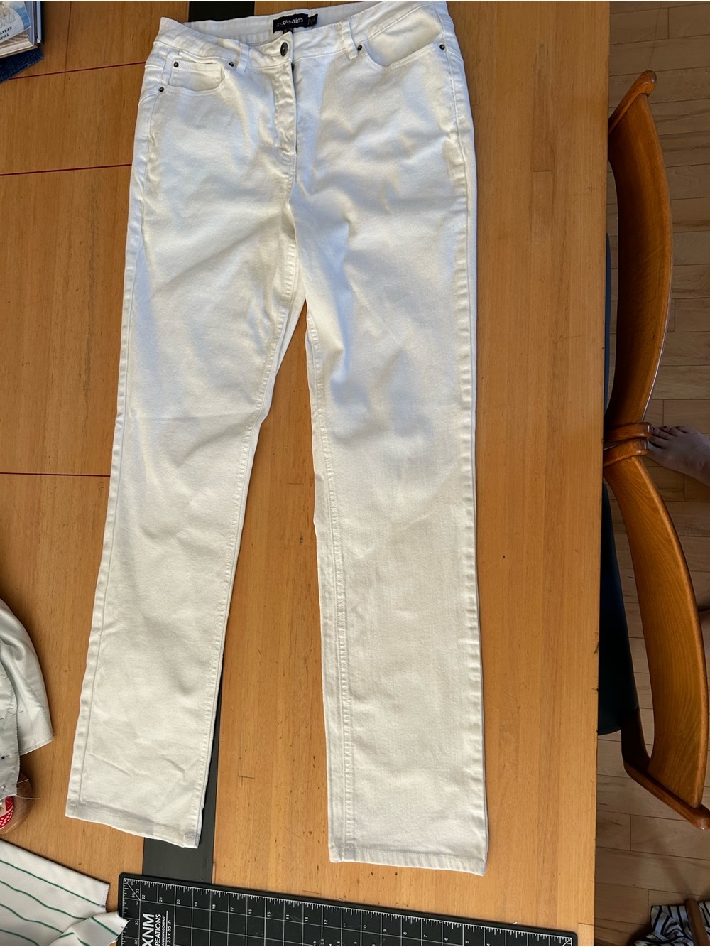 White High-Rise Straight Jeans - long Tall sally